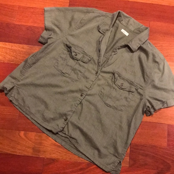 Hollister Tops - Hollister olive green shirt